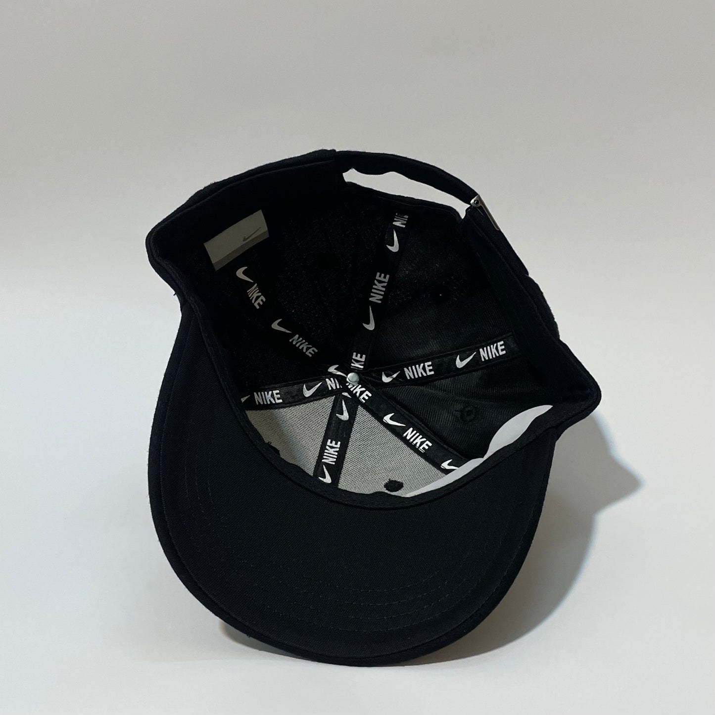 N. Heritage Stealth Blackout 🧢