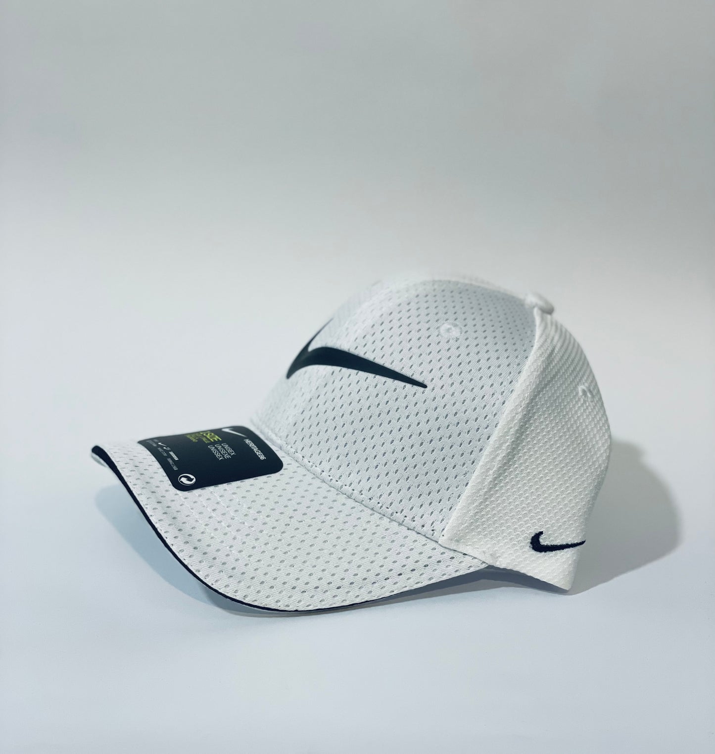 Aurora White π§’