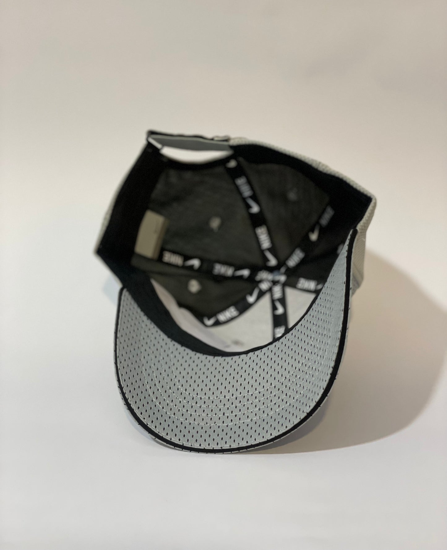 Aurora Grey π§’