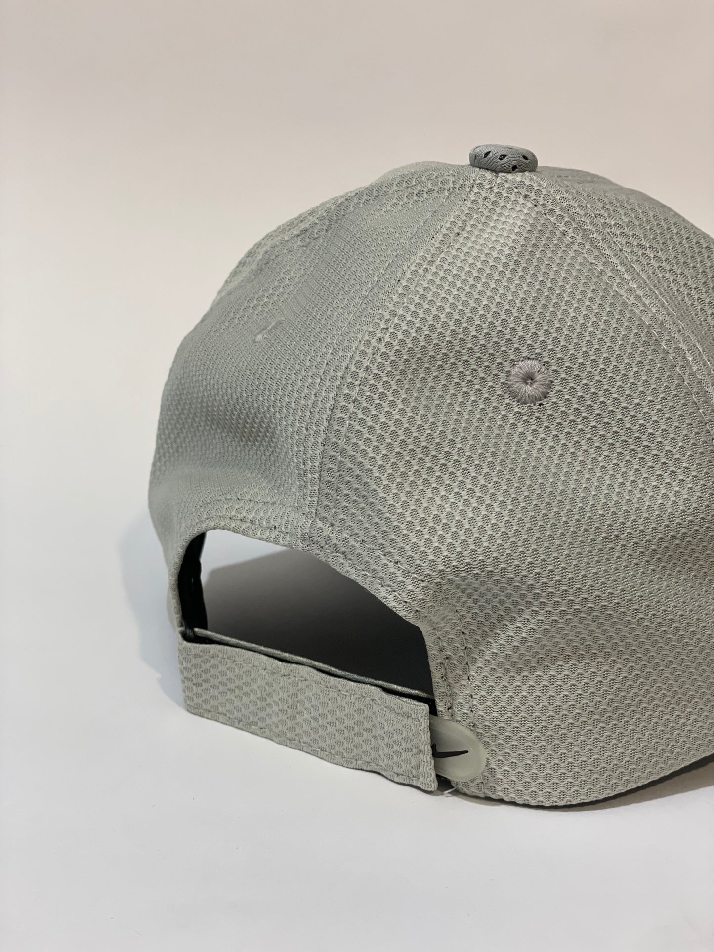 Aurora Grey π§’