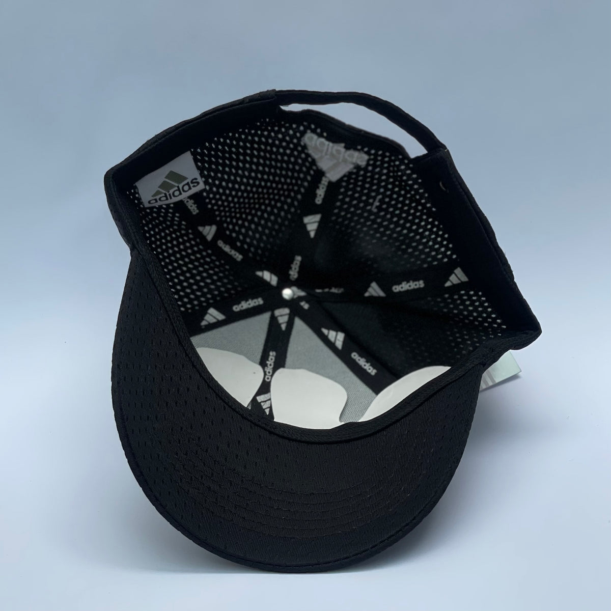 Obsidian Peak 🧢