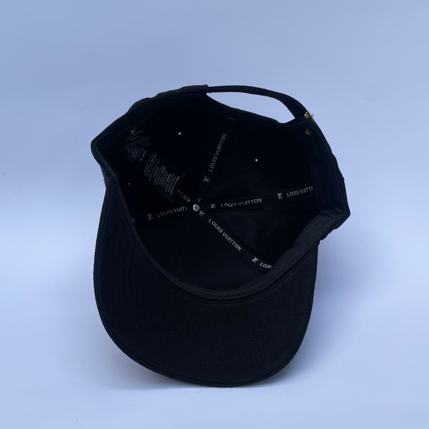 Shadow Noir 🧢