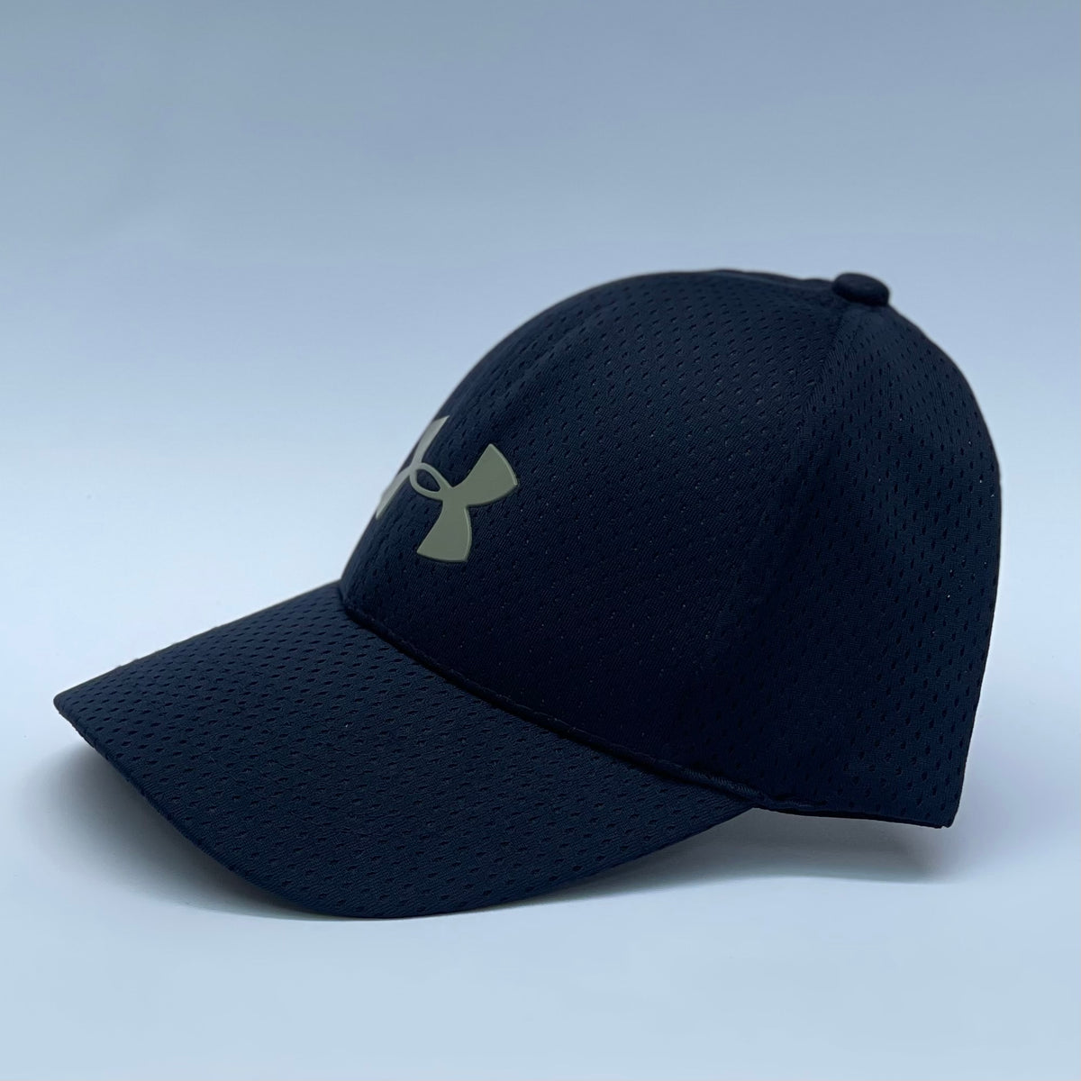 Navy Titan 🧢