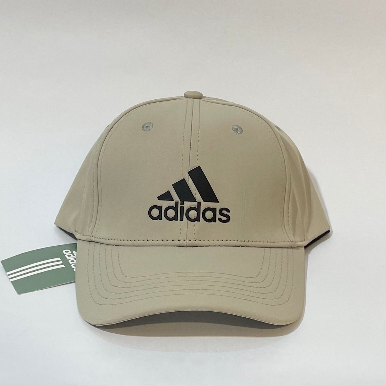 A. Beige Signature 🧢