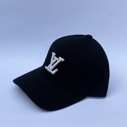 Luxe Noir 🧢