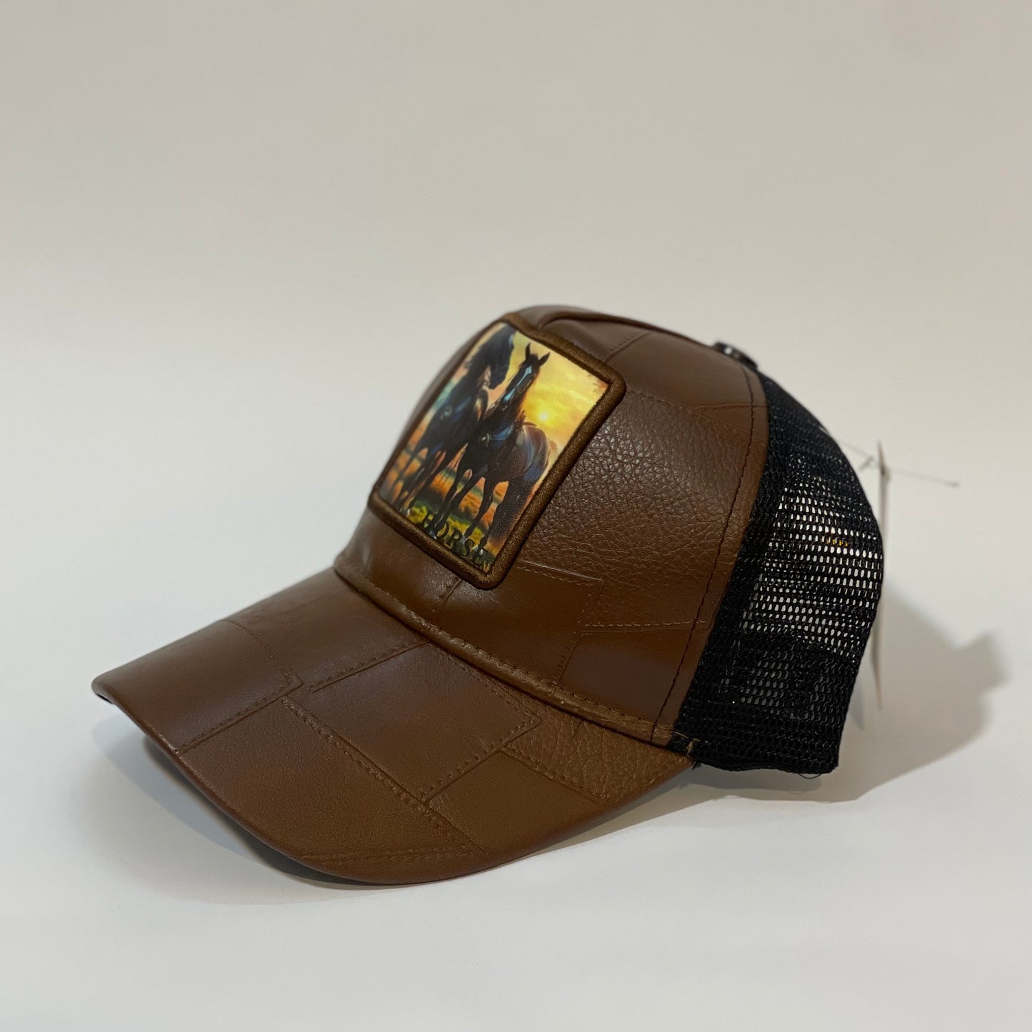 Chestnut Stallion 🧢