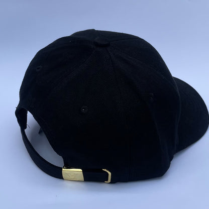 Luxe Noir 🧢