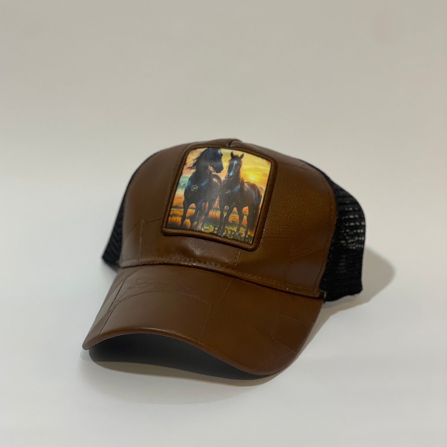 Chestnut Stallion 🧢