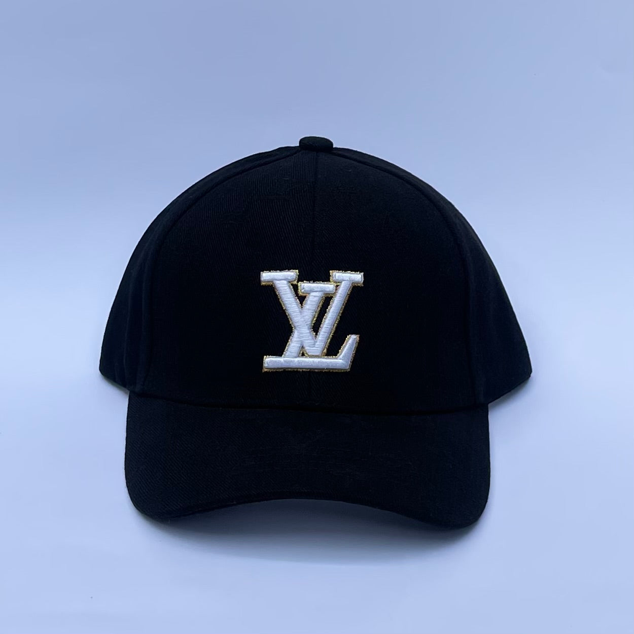 Luxe Noir 🧢